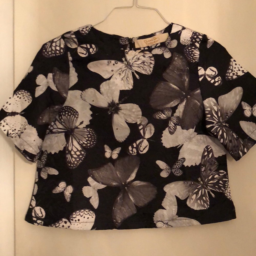 Butterfly Top/ Buy 2 tops for 10.00